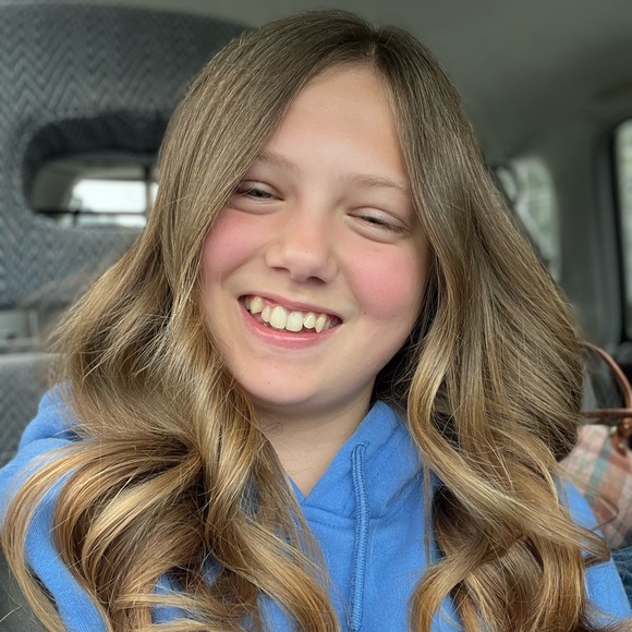 Meet your Posher, Callie - Picture 1 of 1